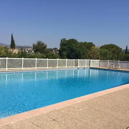 La Grande Bastide Par Dodo-a-cassis カシ